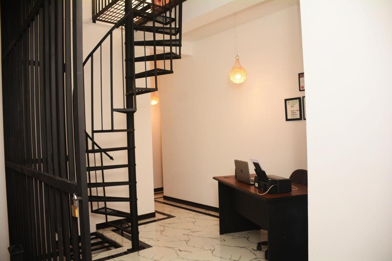 Ayubowan Homestay Katunayaka Εξωτερικό φωτογραφία